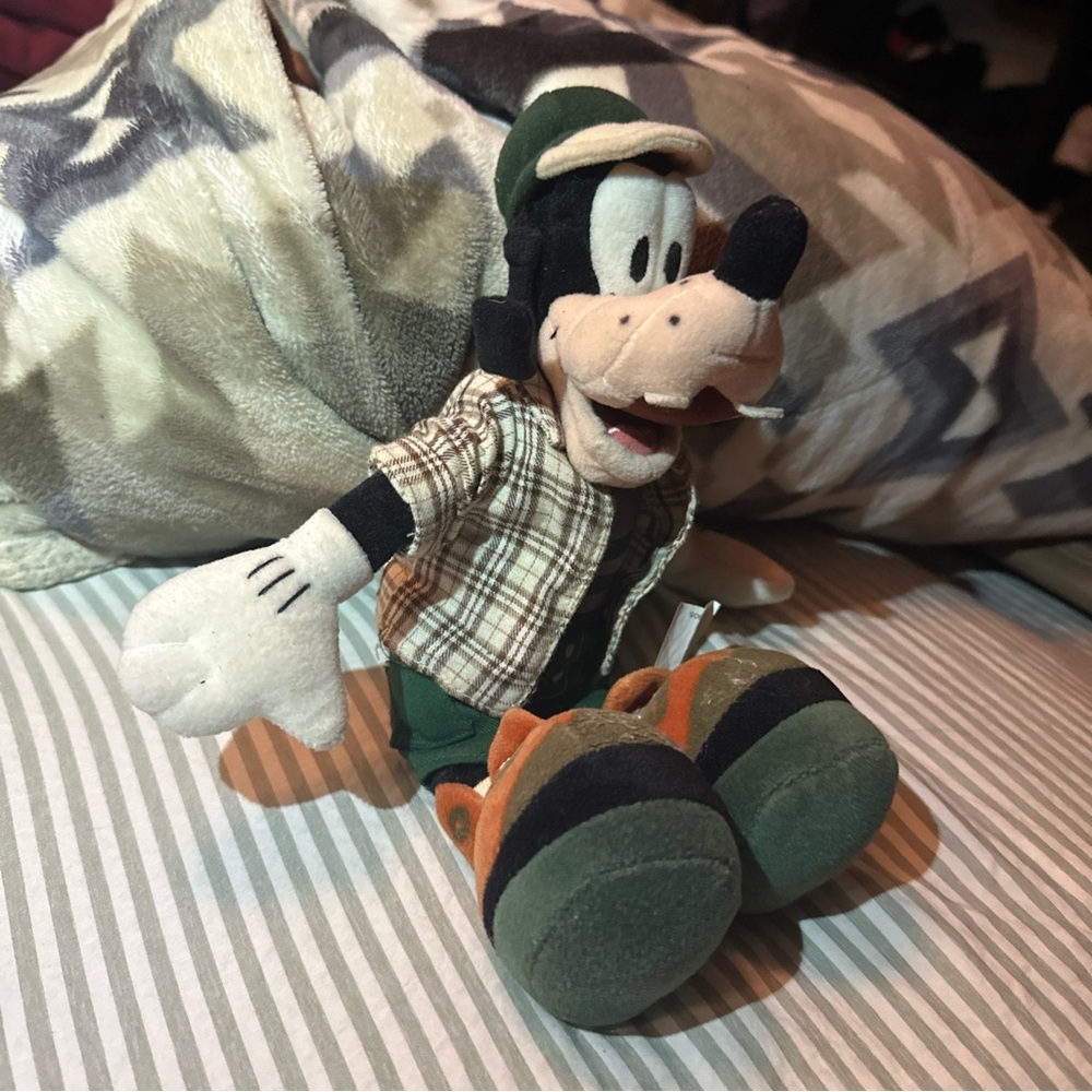Disney Hiking Goofy 12" Plush Toy Backpacking California Adventure